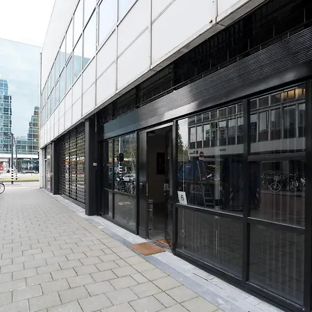 Midtown Duo Deluxe דירה