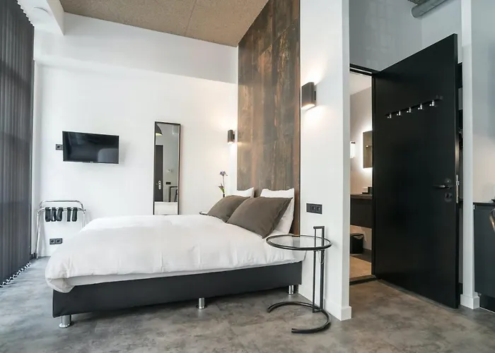 Midtown Duo Deluxe *