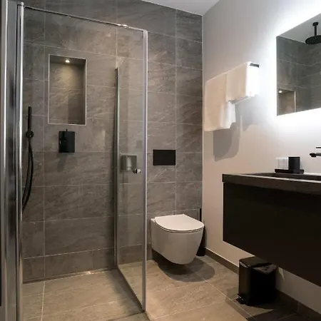 Midtown Duo Deluxe *