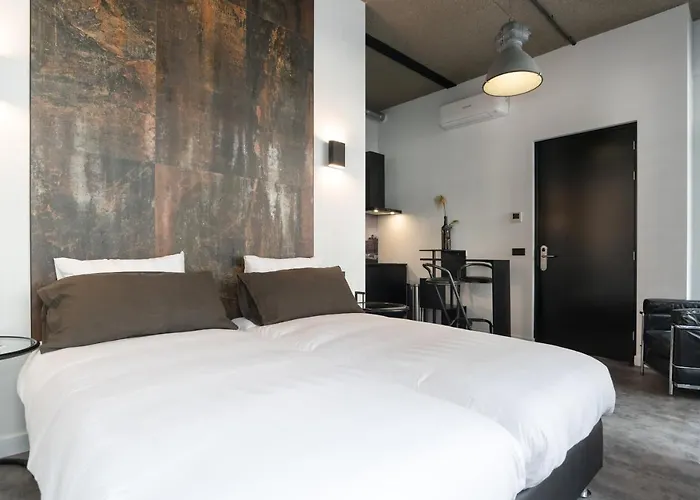 Апартаменты Midtown Duo Deluxe